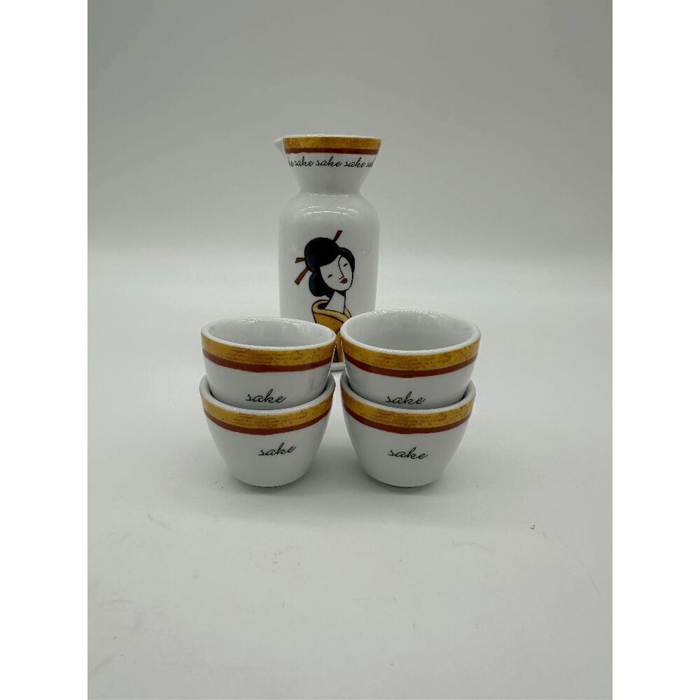 Porcelain Sake Set with Geisha Decanter and Four Sake Cups